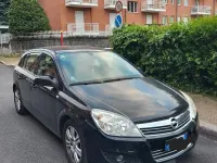 Usata Opel Astra Sport 60 CV (44 kW) 2008 Blu Berlina