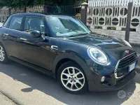 Usata Mini Cooper D 116 CV (85 kW) 2018 Nero Utilitaria