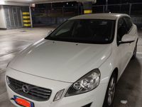 Usata Volvo V60 Kinetic 115 CV (84 kW) 2012 Bianco Station wagon