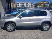 Usata VW Tiguan Trendline 140 CV (102 kW) 2008 Grigio SUV