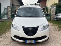 Usata Lancia Ypsilon 69 CV (50 kW) 2015 Bianco Utilitaria