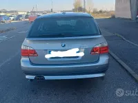Usata BMW 530 122 CV (89 kW) 2007 Grigio Station wagon