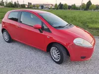 Usata Fiat Grande Punto 77 CV (56 kW) 2009 Rosso Utilitaria