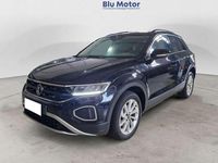 Usata VW T-Roc Life 110 CV (80 kW) 2022 Deep black perlato SUV