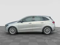 Usata Mercedes B180 116 CV (85 kW) 2019 Grigio Utilitaria