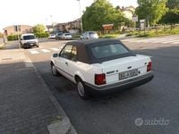 Usata Ford Escort 105 CV (77 kW) 1990 Cabrio