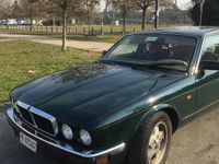 Usata Jaguar XJ6 Sovereign 199 CV (146 kW) 1994 Verde Berlina