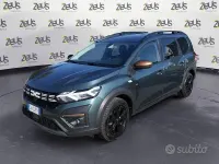 Usata Dacia Jogger Extreme 110 CV (80 kW) 2023 Verde Monovolume