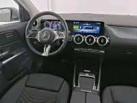 Usata Mercedes GLA200 Advanced 163 CV (119 kW) 2025 Argento hightech SUV