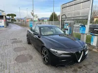 Usado Alfa Romeo Giulia Super 179 HP (131 kW) 2017 Sedan