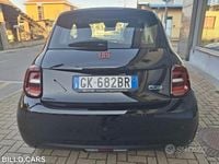 Usata Fiat 500e Red 42 kW (58 CV) 2022 Nero Utilitaria