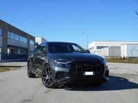 Usata Audi Q8 340 CV (250 kW) 2023 Grigio SUV