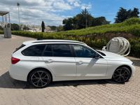 Usata BMW 318 Efficient Dynamics 150 CV (110 kW) 2019 Bianco Station wagon