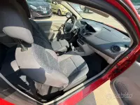 Usata Renault Twingo 58 CV (42 kW) 2009 Rosso Utilitaria