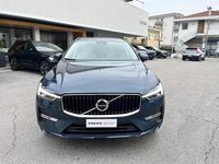 Usata Volvo XC60 Core 197 CV (144 kW) 2024 Blu/azzurro SUV