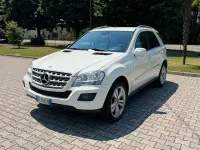 Usata Mercedes ML320 Premium 224 CV (164 kW) 2008 Bianco SUV