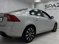 usata Volvo S60 II 2014 2.0 d2 Momentum geartronic