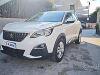 Usata Peugeot 3008 Allure 130 CV (95 kW) 2019 Bianco SUV