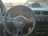 Usata VW Polo Comfortline 75 CV (55 kW) 2011 Grigio Utilitaria