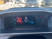 Usata Peugeot 2008 Allure 110 CV (80 kW) 2022 Grigio platinum SUV