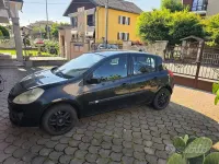 Usata Renault Clio II 70 CV (51 kW) 2007 Nero Berlina