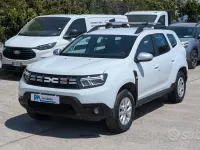 Usata Dacia Duster 105 CV (77 kW) 2023 Bianco SUV