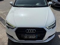 Gebraucht Audi A3 Sport 116 PS (85 kW) 2017 Weiß Limousine