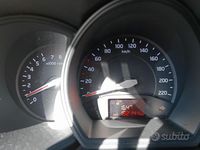 Usata Kia Rio 85 CV (62 kW) 2013 Grigio Berlina