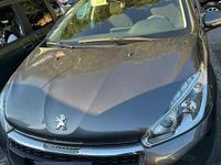 Usata Peugeot 208 Signature Sky 83 CV (61 kW) 2019 Grigio Utilitaria