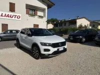 Usata VW T-Roc Style 116 CV (85 kW) 2018 Bianco SUV