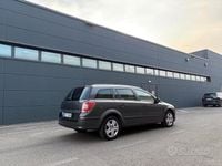 Usata Opel Astra 115 CV (84 kW) 2010 Grigio Station wagon