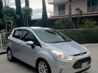Usata Ford B-MAX Titanium 75 CV (55 kW) 2015 Grigio Monovolume