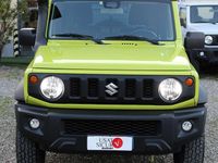 Usata Suzuki Jimny 102 CV (75 kW) 2022 Giallo kinetic / tetto nero SUV