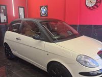 Usata Lancia Ypsilon 75 CV (55 kW) 2007 Beige Utilitaria