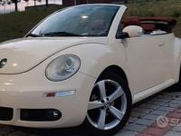 Usata VW New Beetle 2010 Utilitaria