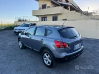 Gebraucht Nissan Qashqai Visia 106 PS (77 kW) 2009 Braun SUV
