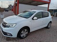 Gebraucht Dacia Sandero Essentiel 95 PS (69 kW) 2019 Weiß Limousine