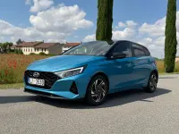 Usata Hyundai i20 101 CV (74 kW) 2021 Blu/azzurro Utilitaria