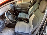 Usata Renault Captur 90 CV (66 kW) 2014 Nero SUV