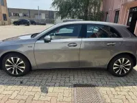 Usata Mercedes A250 Business 160 CV (117 kW) 2021 Grigio montagna Berlina
