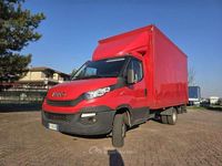 Usata Iveco Daily 140 CV (102 kW) 2017 Rosso Furgone