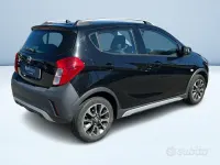 Usata Opel Karl Rocks S 73 CV (53 kW) 2019 Nero metallizzato Utilitaria