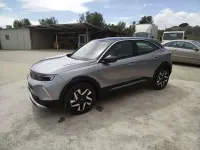 Usata Opel Mokka Elegance 110 CV (80 kW) 2022 Bicol argento/tetto nero SUV