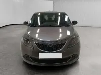 Usata Lancia Ypsilon Gold 70 CV (51 kW) 2021 Grigio pastello Utilitaria