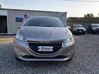Usata Peugeot 208 Allure 82 CV (60 kW) 2012 Marrone Utilitaria