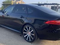 Usata Jaguar XF Sportbrake R-Sport 241 CV (177 kW) 2018 Station wagon