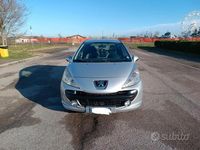 Usata Peugeot 207 73 CV (53 kW) 2008 Grigio Utilitaria