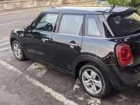 Usata Mini Cooper D Seven 116 CV (85 kW) 2017 Nero Utilitaria