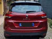 Usata Renault Scénic IV 120 CV (88 kW) 2019 Rosso Monovolume