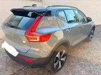 Usata Volvo XC40 175 kW (238 CV) 2023 Blu/azzurro SUV